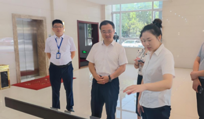 引领科技风尚    共创鲜丽将来——六安市科技局辅导来我司参观领导！