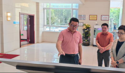 推动发展新过程，注入发展强心剂——记泰和县委副书记、副县长辅导一行参观领导