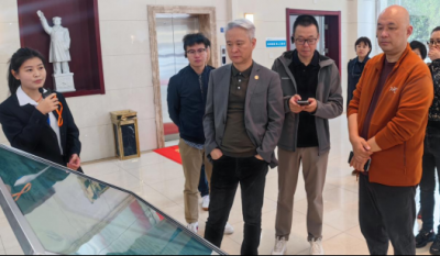 共促发展，凝聚共识——记民建青浦区委辅导光临领导！