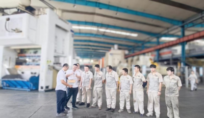 炎暑下的清冷守护，直抵人心的企业温度——合肥J9集团2025“战高温、送清冷、保出产”活动